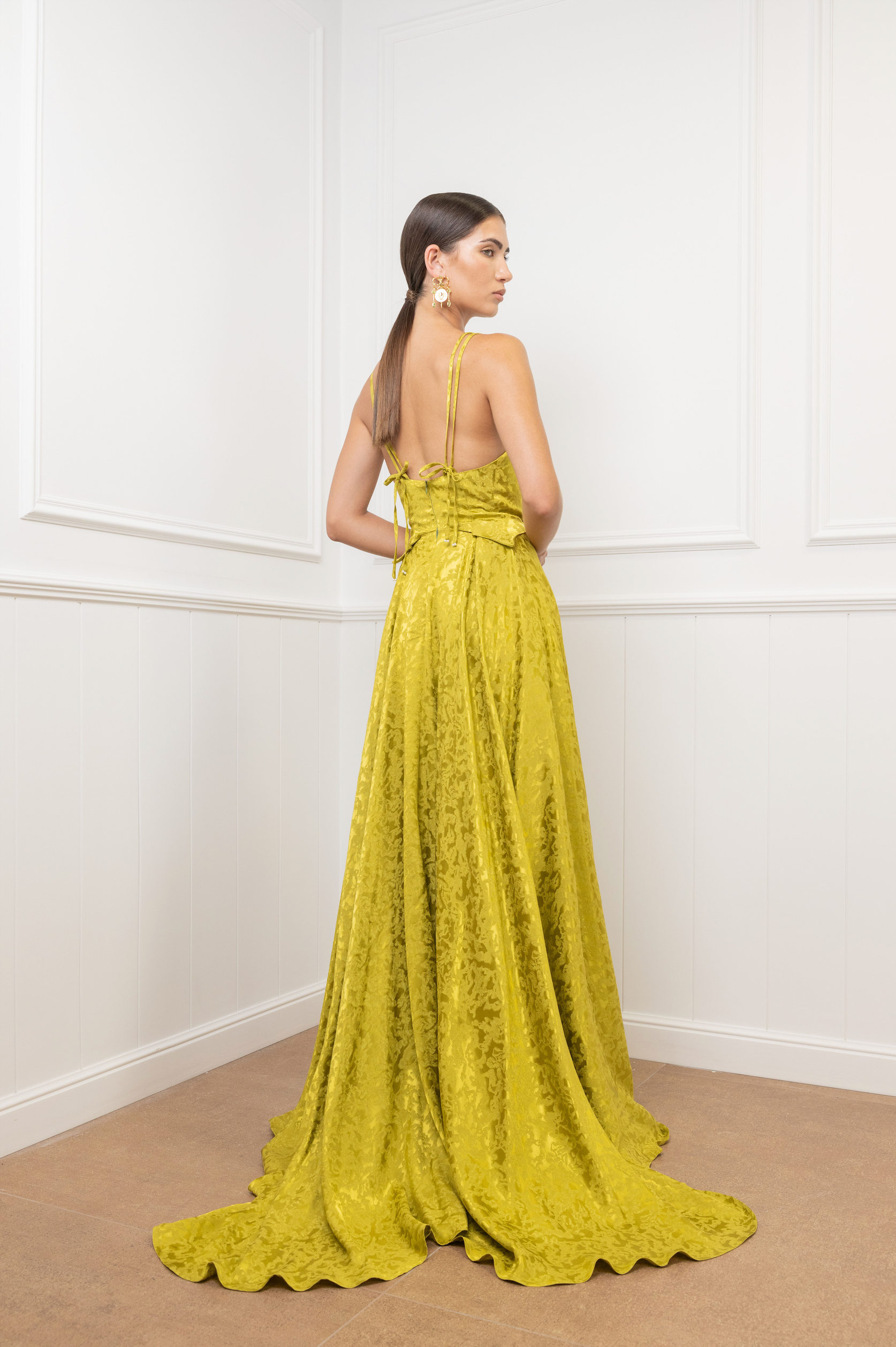 Acid Gown